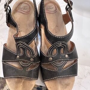 Dansko Black Leather Women's Sandals size 38